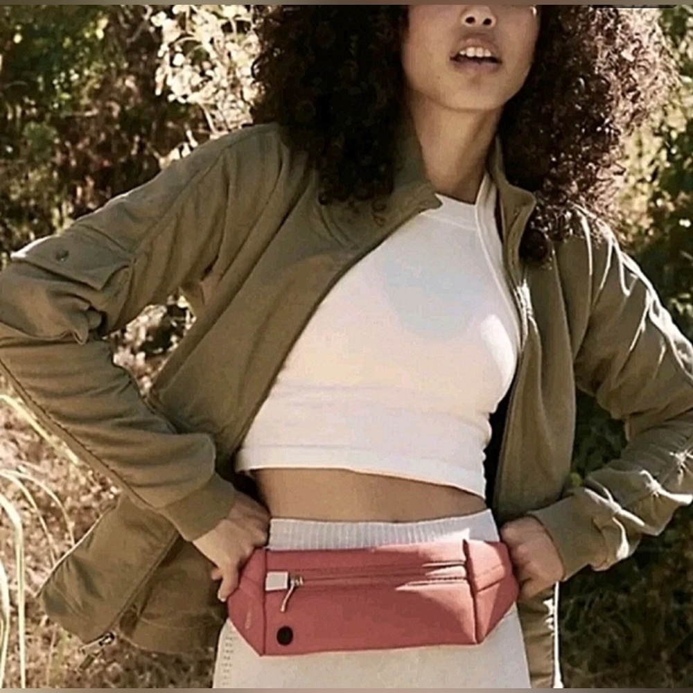 28. NWT Free People Foundation Ruched Seam Jacket - Picture 5 of 5